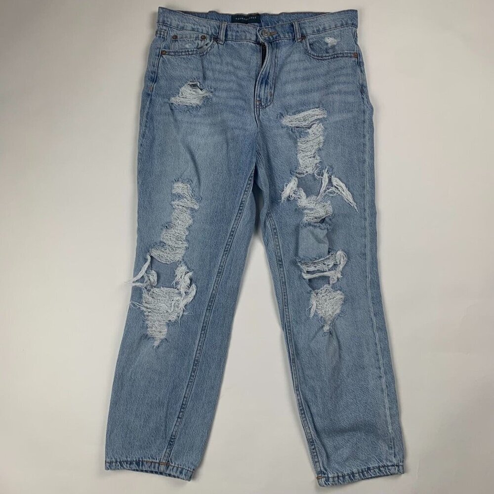 Aeropostale Womens Mom Jeans Size 8 Blue Light Wash Distressed Destroyed Cotton